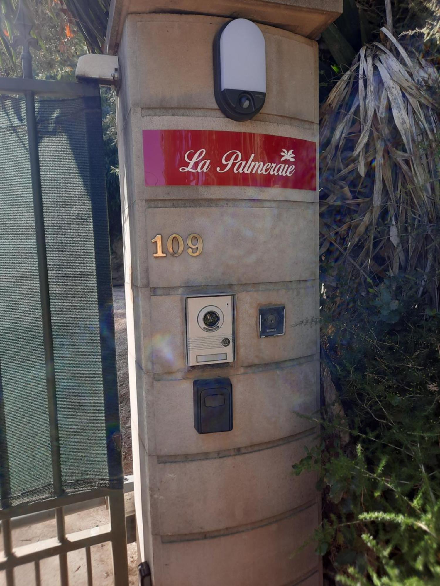 La Palmeraie Istres Exteriér fotografie