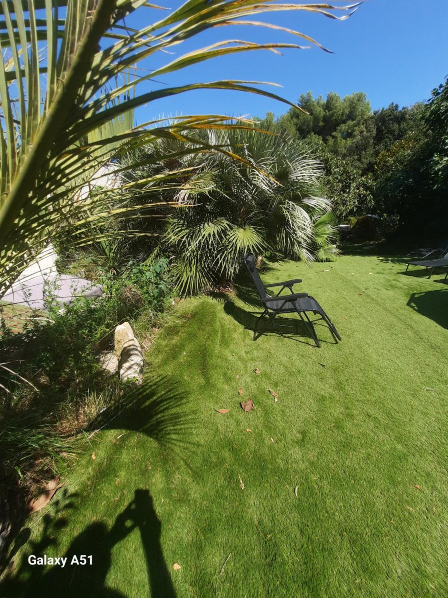 La Palmeraie Istres Exteriér fotografie